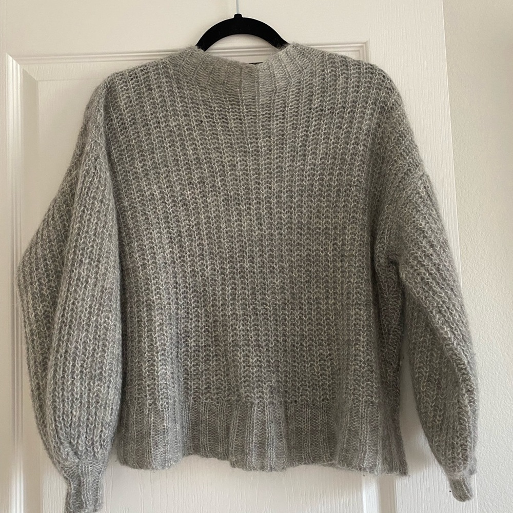 Sezane Gray Olric